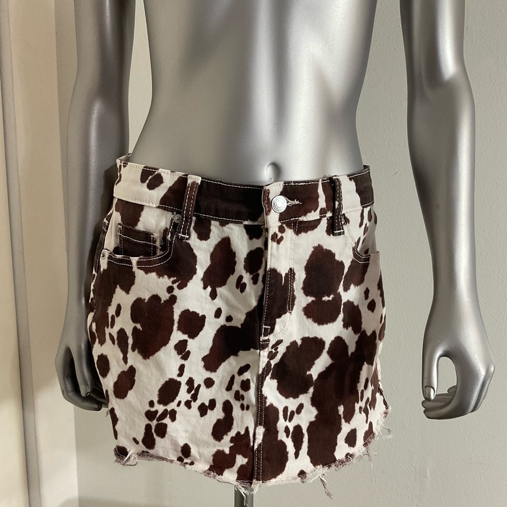 No Boundaries Women's Denim Mini Skirt Size xtra Small Cow Print Brown